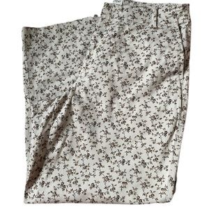 Covington Women Stretch Capri pants